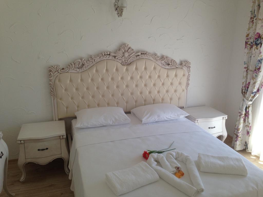 Alacati Lucky Angel Hotel חדר תמונה
