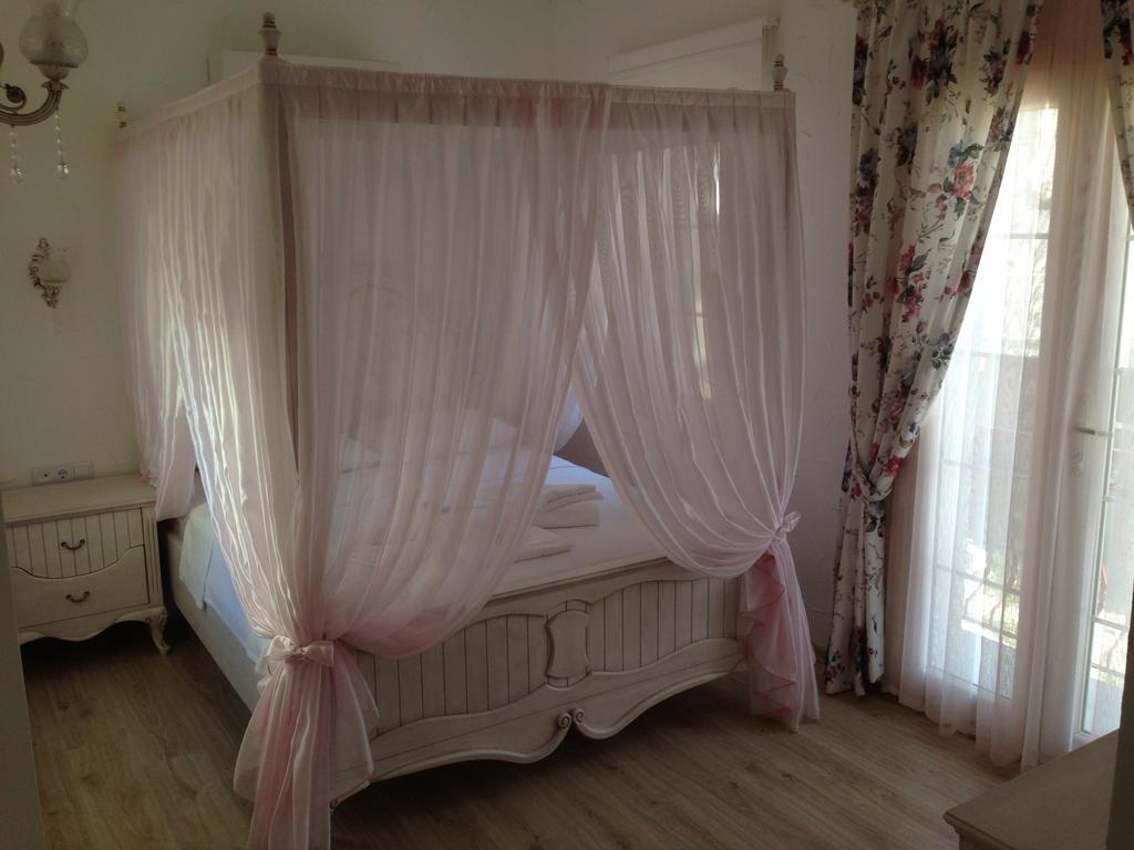Alacati Lucky Angel Hotel חדר תמונה